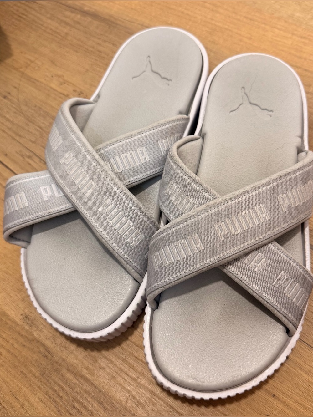 WHITE GREY SUEDE TAPE PLATFORM SLIDE SANDALS 8.5 PUMA chunky slip on shoes